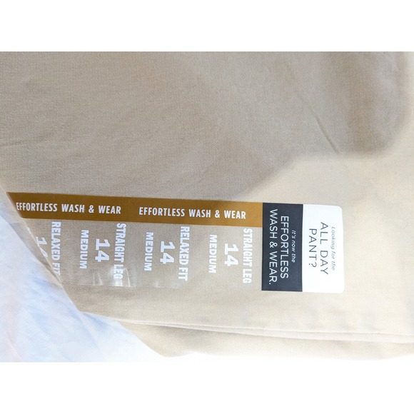 Lee Womens 14 Relaxed Fit Straight Leg Mid Rise Khaki Pants Effortless Wash Wear - Picture 5 of 12